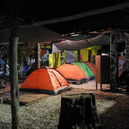 Hostal Y Camping Las G Бакалар Экстерьер фото