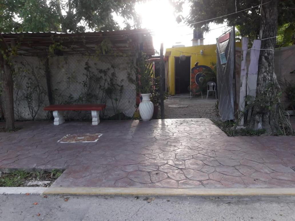 Hostal Y Camping Las G Бакалар Экстерьер фото